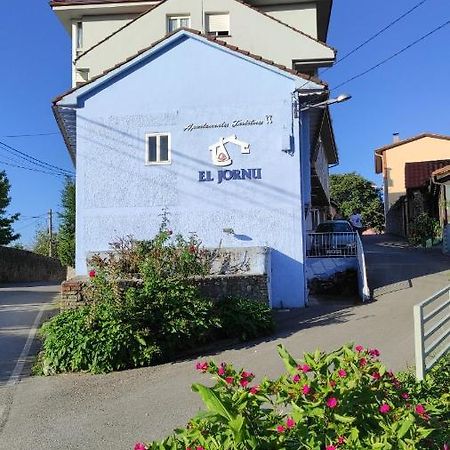 Apartamentos El Jornu 利亚内斯 外观 照片