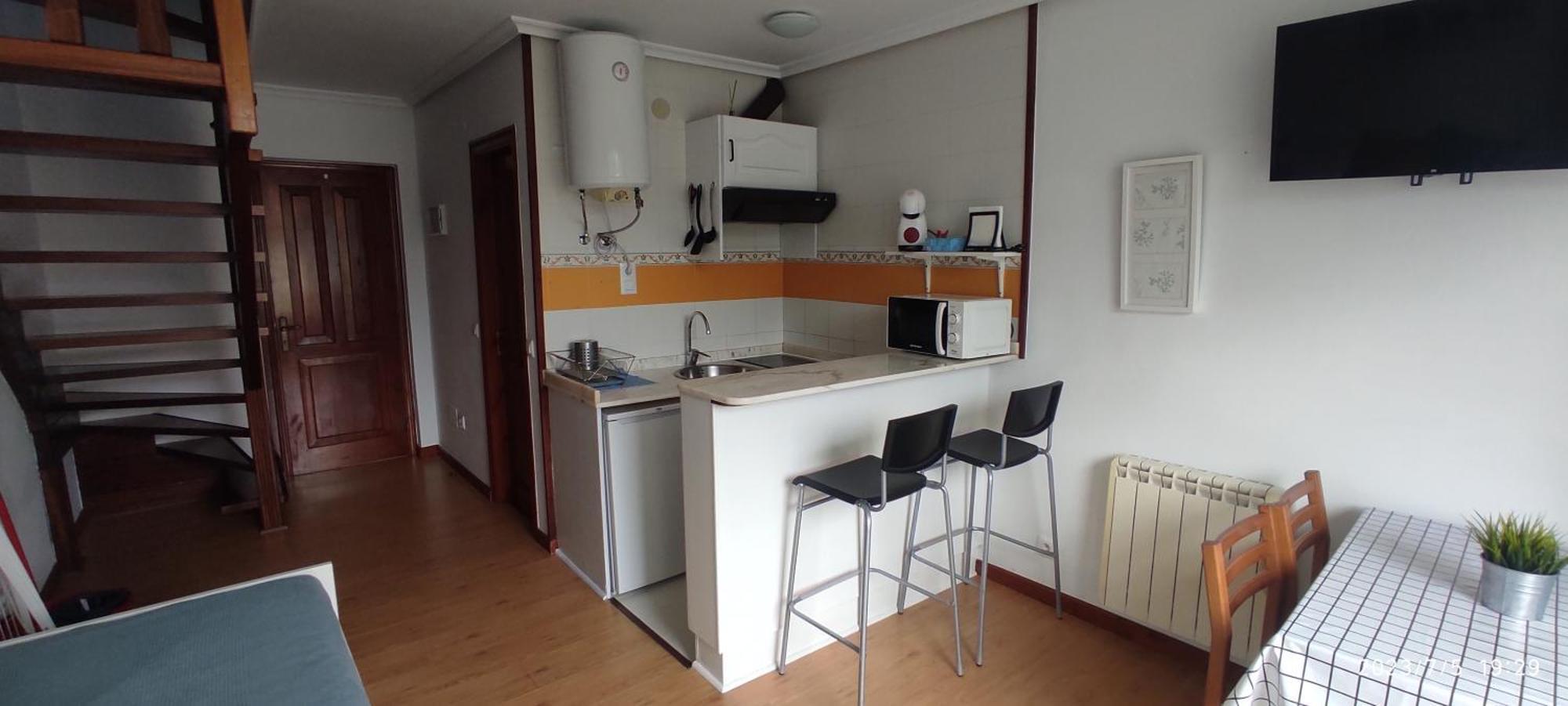 Apartamentos El Jornu 利亚内斯 外观 照片