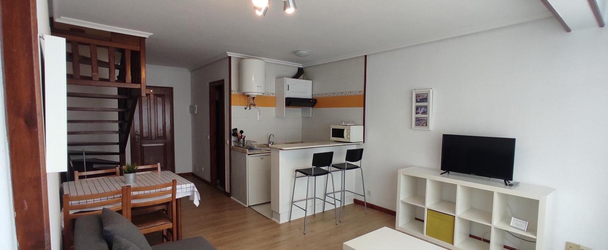 Apartamentos El Jornu 利亚内斯 外观 照片